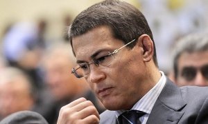 Куратор Госдумы в Кремле подал в отставку за несколько дней до выборов