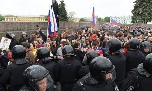 Петербургский омбудсмен потребовал освободить всех задержанных на митинге 12 июня
