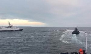 Киевские власти потребовали от России освободить «захваченные» украинские корабли