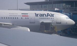 В аэропорту Тегерана после посадки загорелся пассажирский лайнер