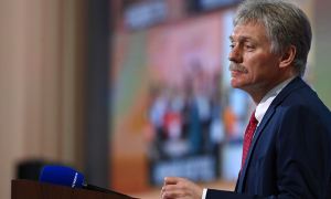 Евросоюз введет санкции против Дмитрия Пескова и Алишера Усманова