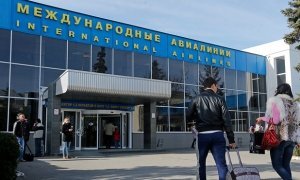 Дмитрий Медведев расширил список субсидируемых авиамаршрутов в Крым