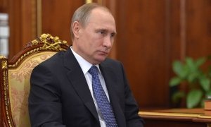 Владимир Путин отказался высылать американских дипломатов из России