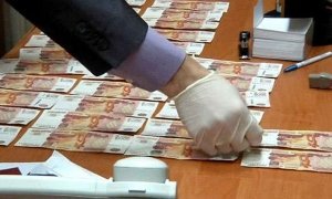 Средний размер взятки в России вырос до 328 тысяч рублей
