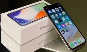Цены на iPhone X в российских магазинах упали почти на четверть