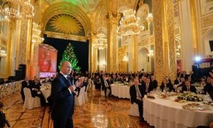 Компания, получившая контракт на проведение банкета в Кремле, может быть связана с «поваром Путина»