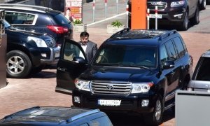 Подручные криминального авторитета угнали бронированный внедорожник Саакашвили