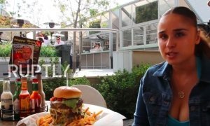 Американский ресторан опроверг информацию о пятиэтажном «Путинбургере» в честь президента России