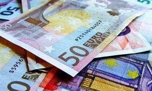 Биржевой курс евро на открытии торгов превысил отметку в 91 рубль