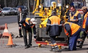 Регионам на ремонт дорог направят 10 млрд рублей, собранных по системе «Платон»