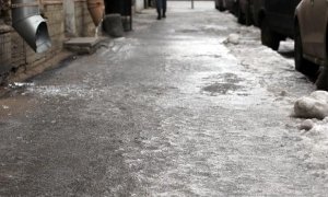 Пенсионерка из Петрозаводска отсудила у мэрии 530 тысяч рублей за падение на лед 