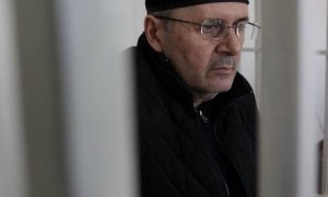 Арестованный Оюб Титиев рассказал о попытке выбить их него признание