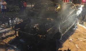 Неизвестные подожгли автомобиль главы Всероссийского Объединения болельщиков