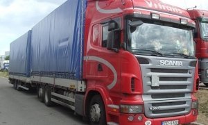 Российские власти ввели плату за проезд по своим дорогам для грузовиков из Латвии и Литвы