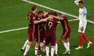 Сборную России по футболу условно дисквалифицировали из-за поведения фанатов