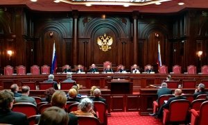 Конституционный суд принял жалобу на закон о присоединении Крыма к РФ  