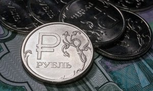 Минфин предложил ослабить рубль на 10% ради сбалансированности бюджета