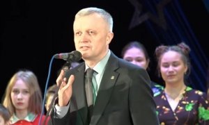 Мэр Красноуфимска предложил почтить память жертв теракта в Петербурге «задорным смехом»