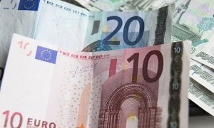 Курс евро на Московской бирже преодолел отметку в 69 рублей