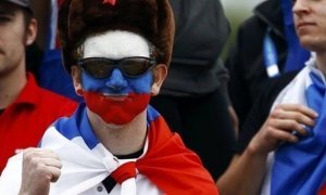 Самарских пожарных обязали раскрасить лица в триколор и смотреть матч Россия-Уругвай