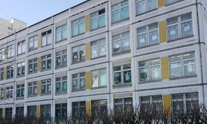 В Москве 16-летний подросток пришел в школу с ножом и пригрозил учителям расправой