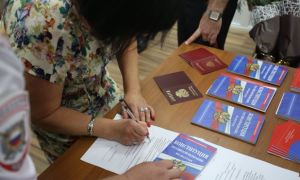 Около миллиона жителей ДНР и ЛНР подали заявления на получение российского гражданства