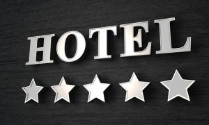 Около 100 московских гостиниц уличили в завышении своей «звездности»