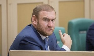 Задержанного сенатора от КЧР подозревают в причастности к заказным убийствам