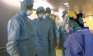 Российские медики призвали власти решить проблему нехватки средств защиты до второй волны коронавируса