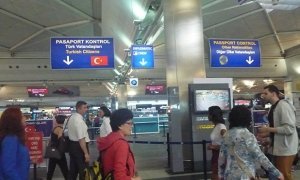 Российским туристам разрешат въезжать в Турцию без загранпаспортов