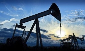 Цена на нефть может вырасти до 60 долларов за баррель из-за бойкота Катара
