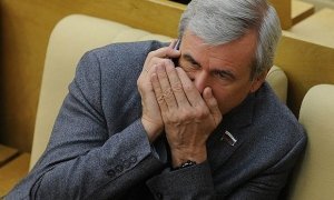 Генпрокуратура отказалась разбираться с жалобой депутата Лысакова на Жириновского