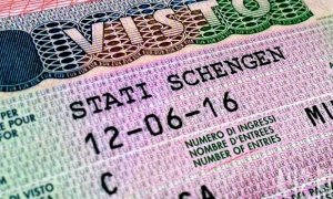 Оформление Шенгенской визы подорожает до 80 евро