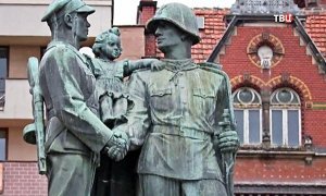 Власти Польши решили демонтировать 75 памятников советским солдатам