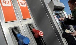 В Сибири накануне «прямой линии» с президентом временно снизили цены на бензин  