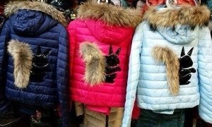 Роскачество проверило зимние куртки. У 14 брендов найдены нарушения  