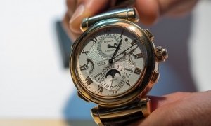 «Часы Путина» за миллион долларов выставили на аукцион