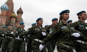 Омбудсмен предложила разрешить россиянкам проходить срочную службу в армии  