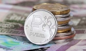 Курс российского рубля может упасть на 15% из-за новых санкций