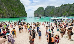 Застрявшим в Таиланде из-за коронавируса туристам пригрозили тюремным сроком