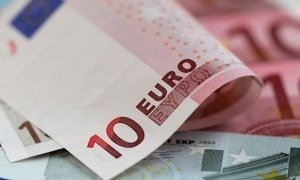 Курс евро на торгах преодолел отметку в 80 рублей