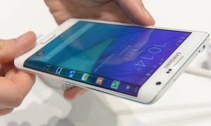 Смартфоны Samsung исчезнут с прилавков «Евросети» и «Связного»