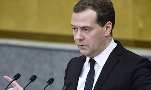 Премьер Медведев призвал не допустить превращения предвыборной борьбы в войну