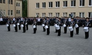 В Калининграде учащихся Кадетского корпуса отчислили из-за участия в акции «Надоел»