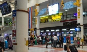 Российские туристы спровоцировали давку в аэропорту Пхукета
