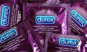 ФАС возбудила дело против Durex из-за оскорбляющей россиян рекламы