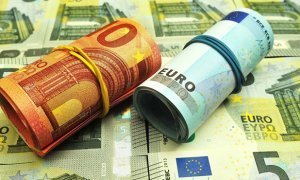 Биржевой курс евро превысил отметку в 90 рублей впервые с февраля 2016 года