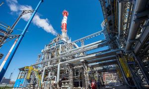 Жители башкирских городов пожаловались на ядовитые выбросы с завода «Газпром Нефтехим Салават»