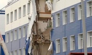 Казарма учебного центра ВДВ в Омске обрушилась из-за нарушений при реконструкции здания 