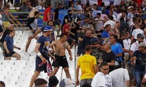 В России могут легализовать драки между футбольными фанатами  